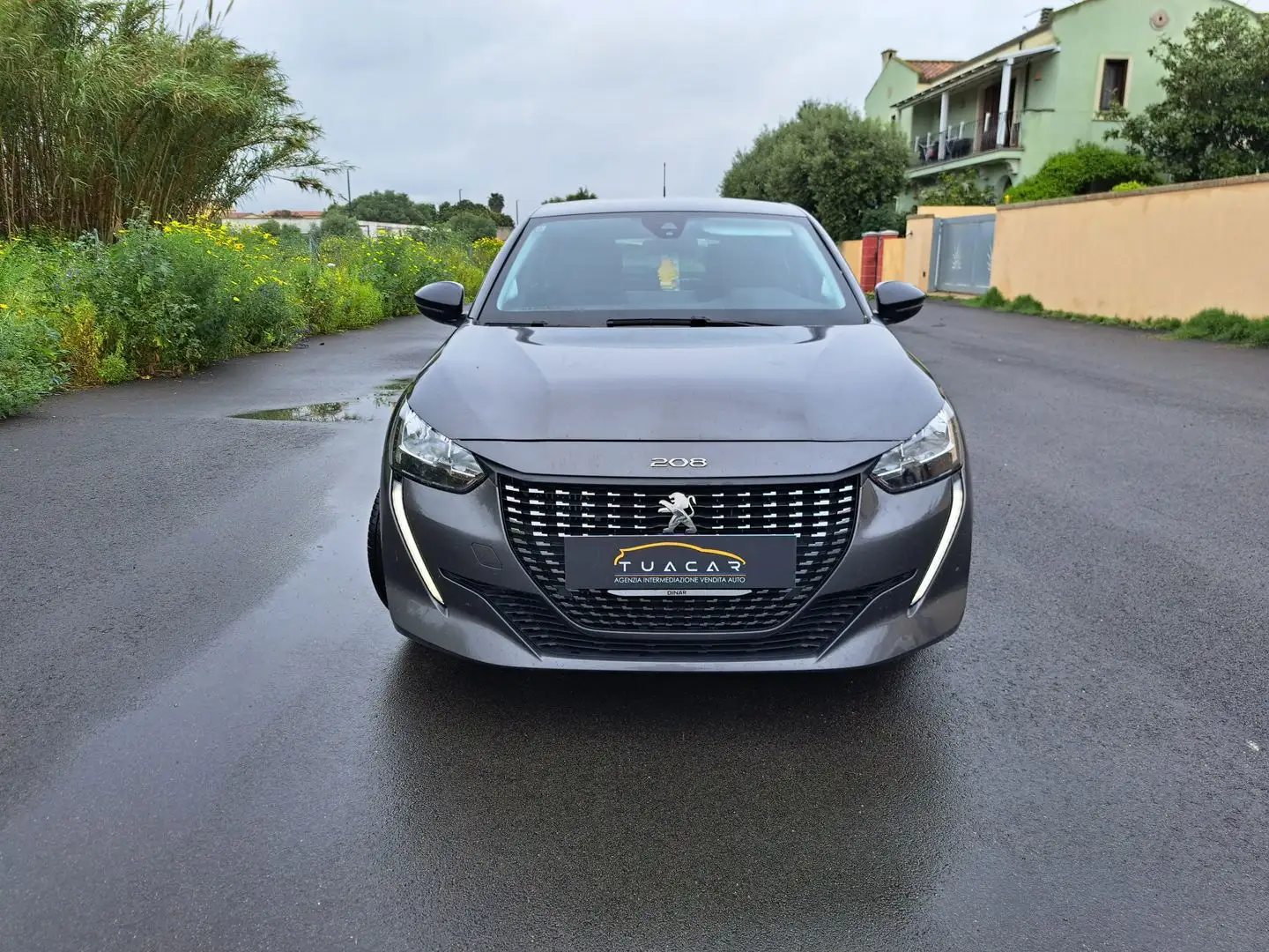 Peugeot 208 Active Pack 1.2 PureTech 100 Grau - 2
