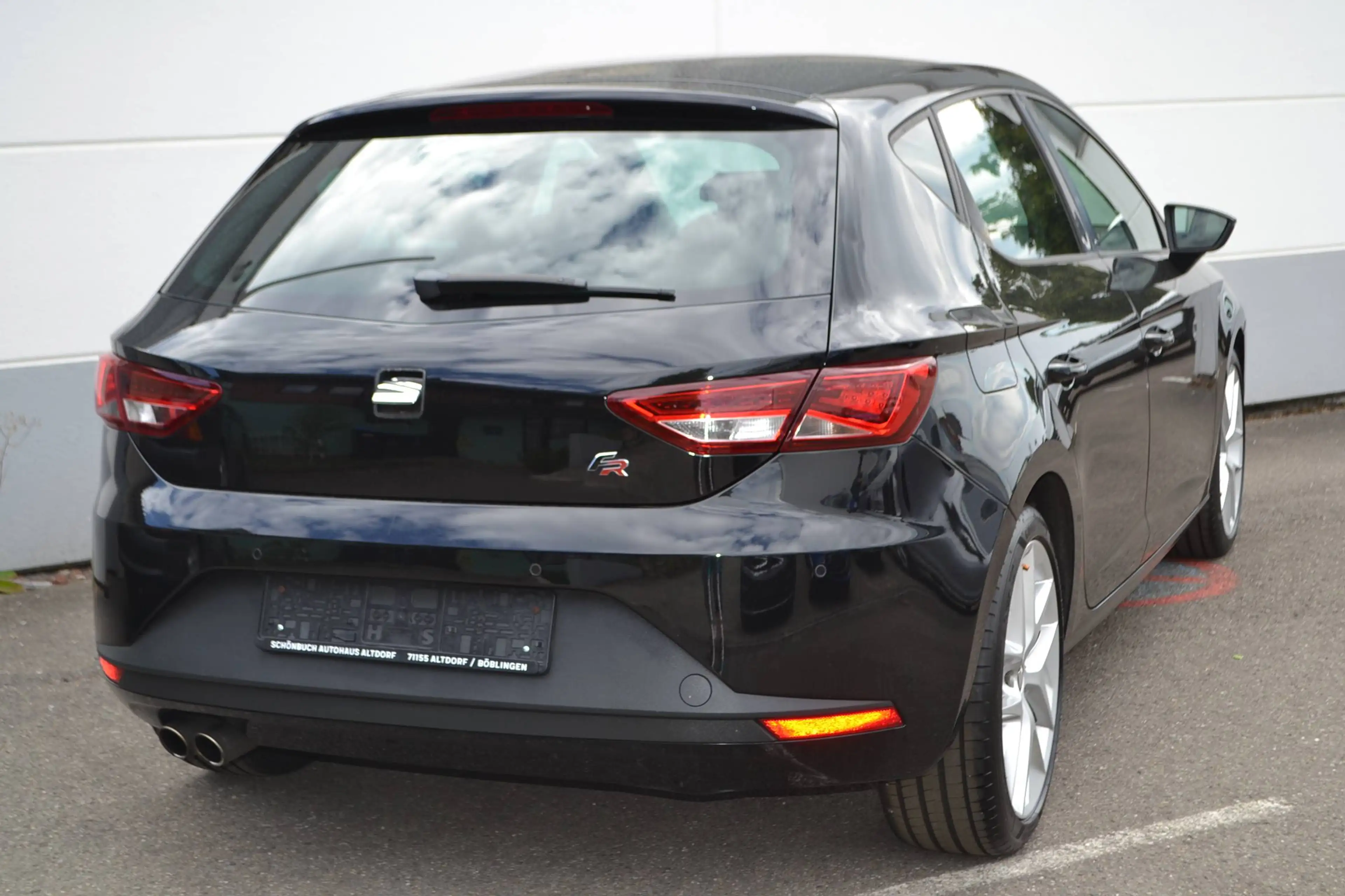 SEAT Leon Leon 1.4 TSI ACT   FR DSG*LEDER*NAVI* — photo 2