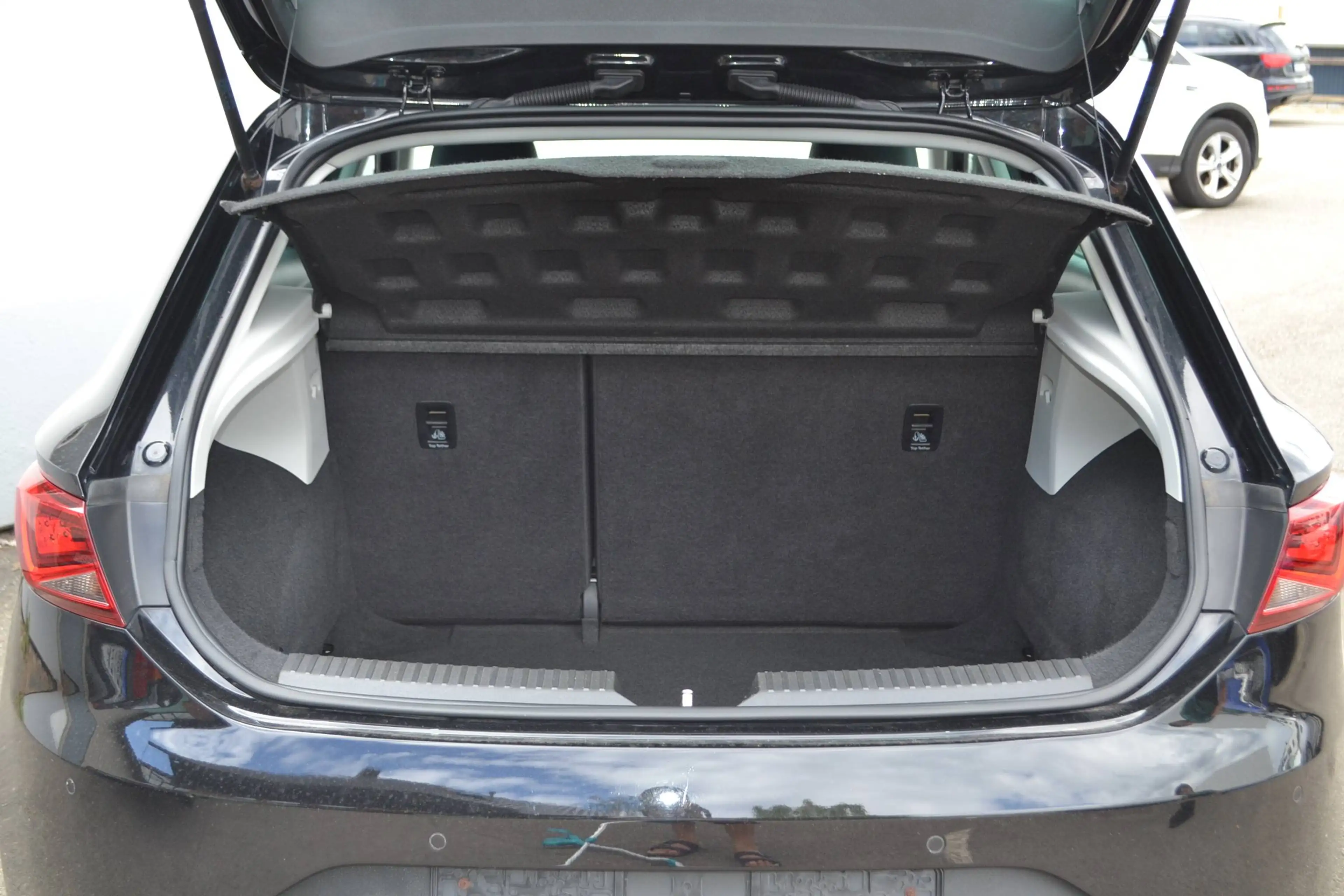 SEAT Leon Leon 1.4 TSI ACT   FR DSG*LEDER*NAVI* — photo 12