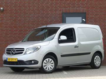 111 CDI Airco/Trekhaak/PDC/Cruise control