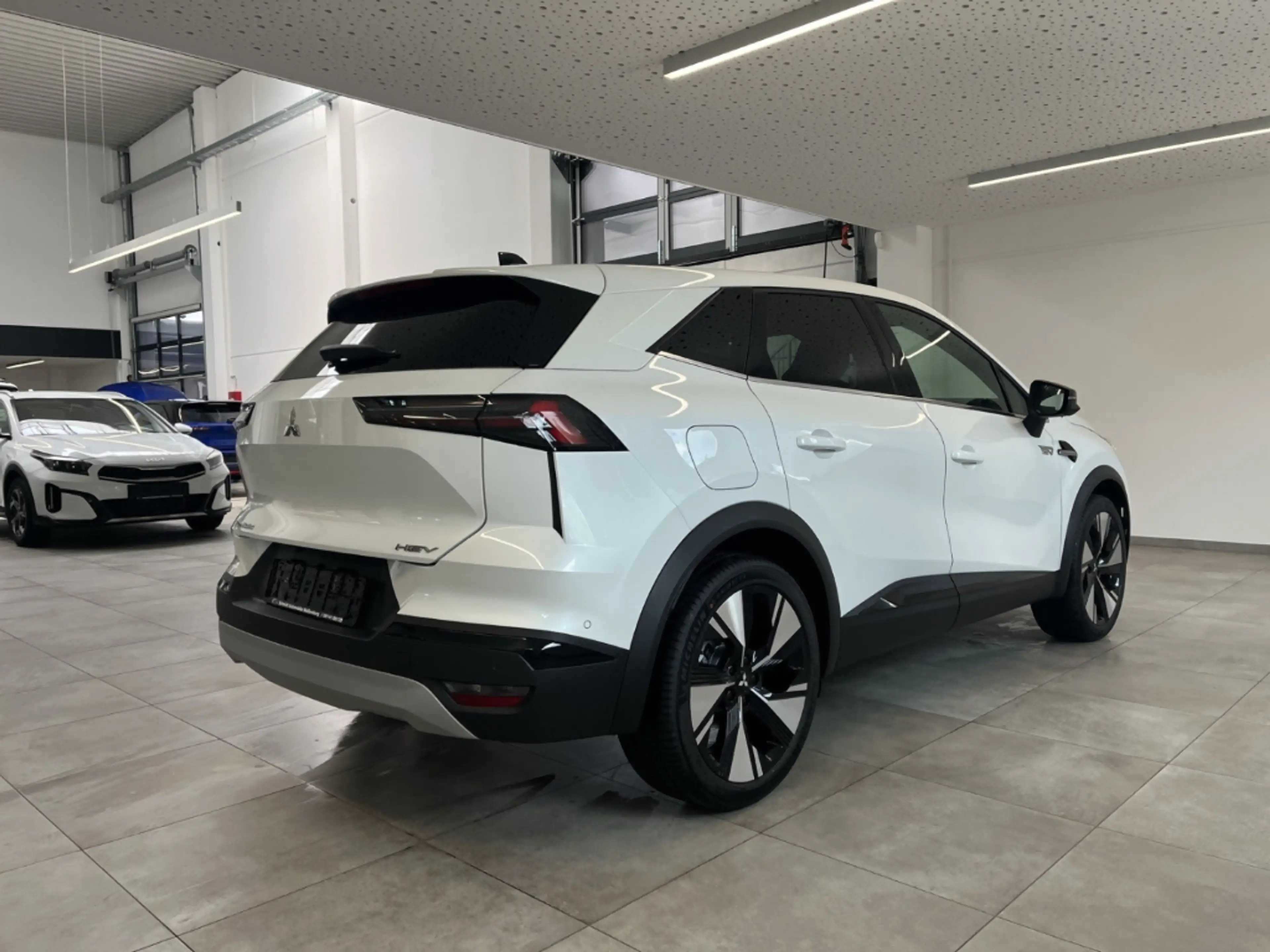 Mitsubishi Grandis 1.8 Hybrid Intro Edition eHeckklape 360° — photo 4