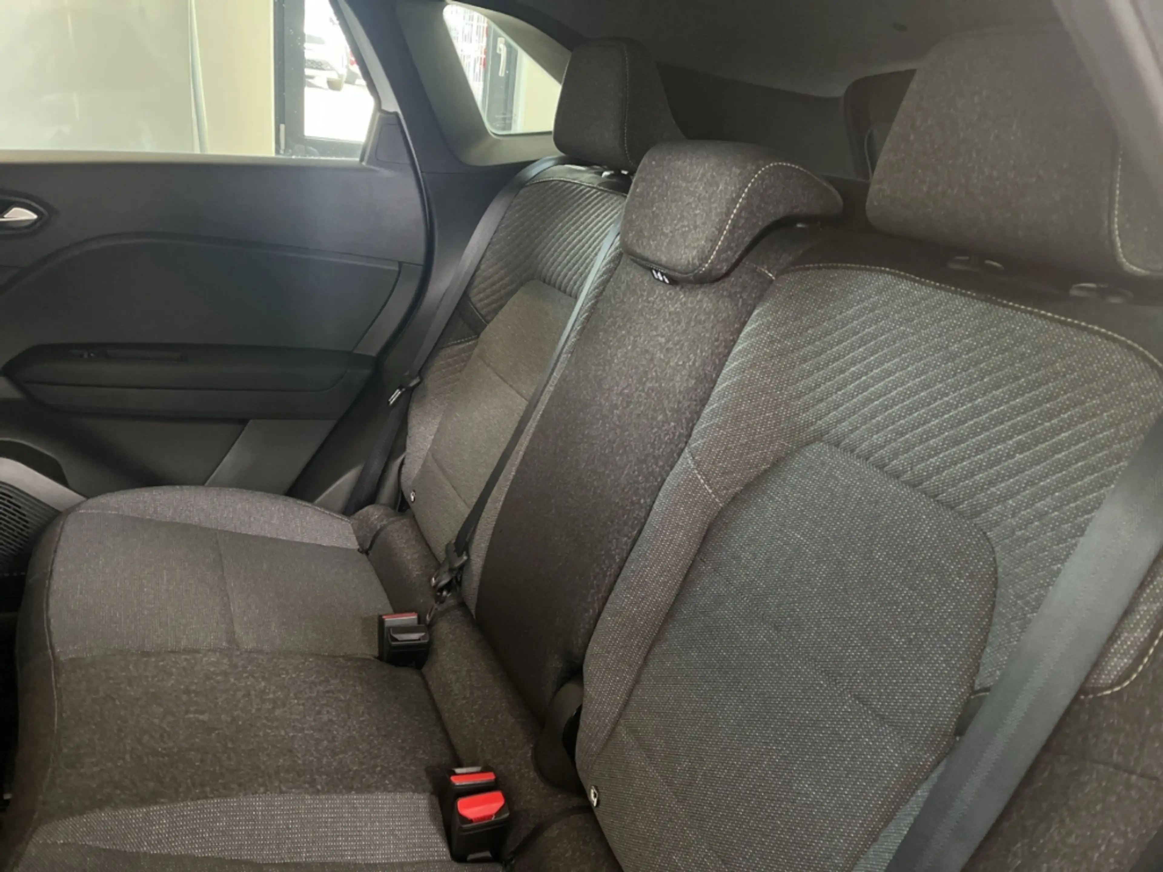 Mitsubishi Grandis 1.8 Hybrid Intro Edition eHeckklape 360° — photo 11