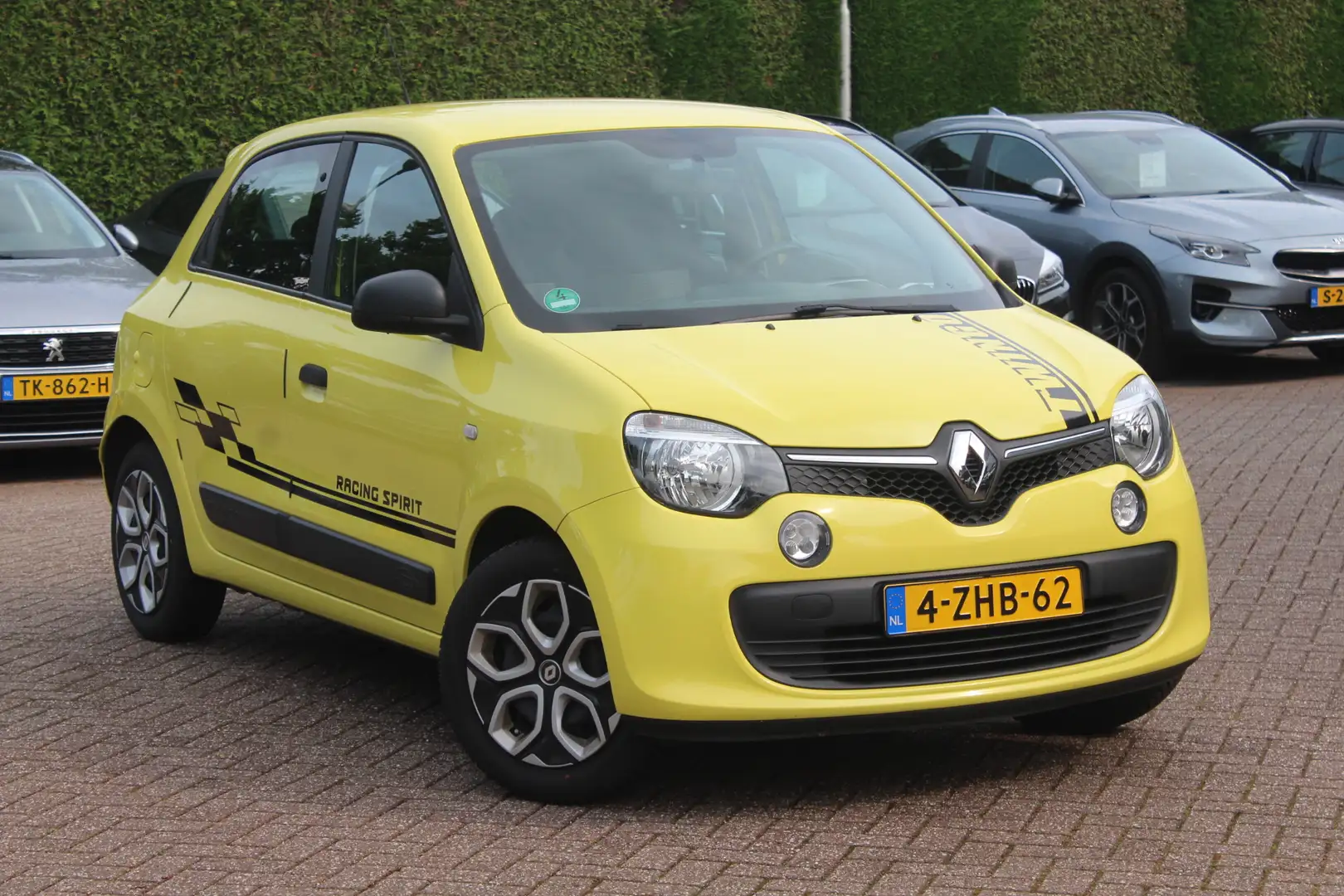 Renault Twingo 1.0 SCe Authentique / Trekhaak / Radio / Airco / S Geel - 1