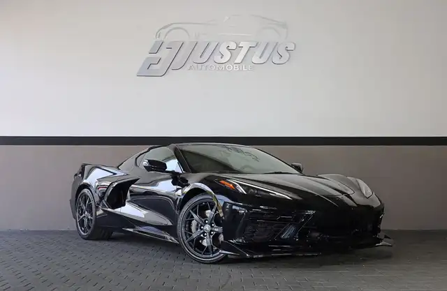 Corvette C8 6.2 V8 Stingray Targa 1LT Z51/NAVI/BOSÉ/R1920