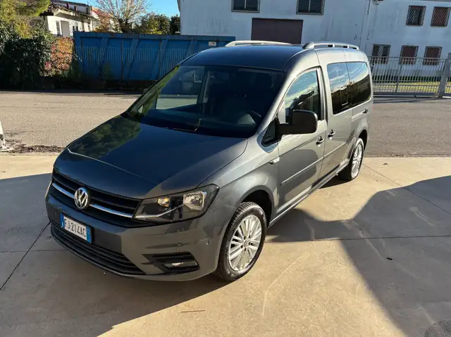 Volkswagen Caddy MAXI 2.0 tdi 102 cv iva esclusa autocarro n1 5p