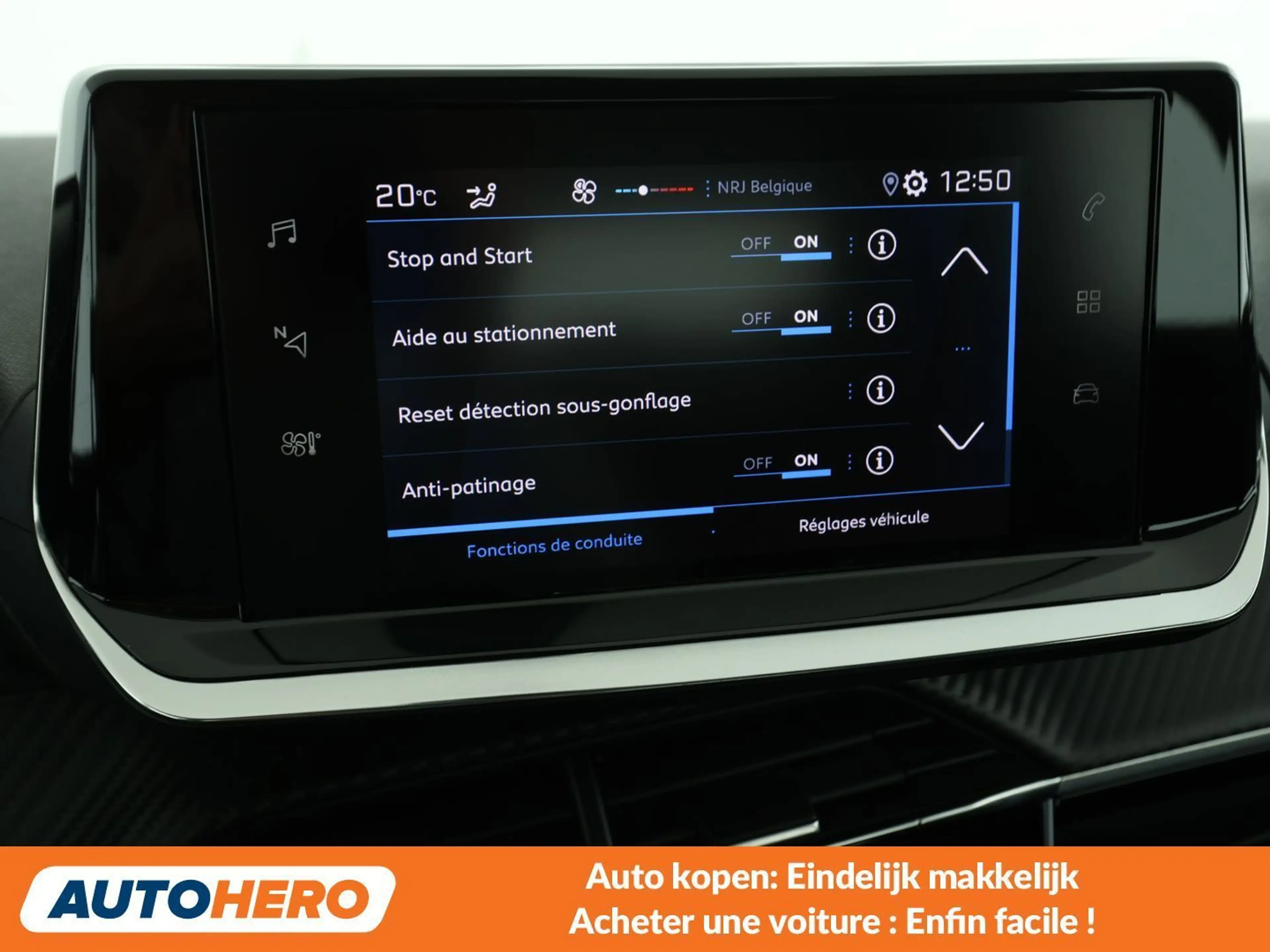 Peugeot 208 1.2 PureTech Active Pack — photo 10