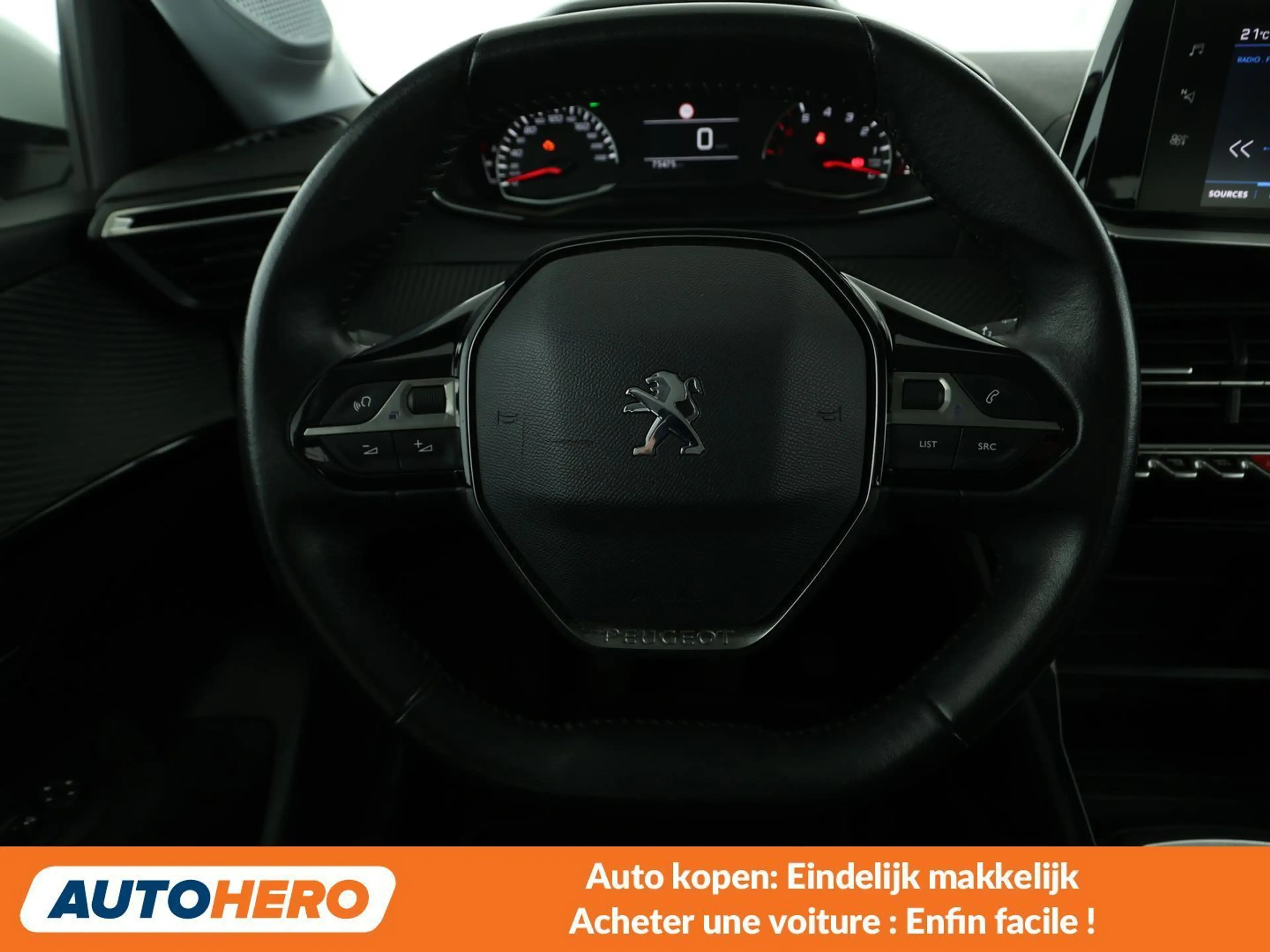 Peugeot 208 1.2 PureTech Active Pack — photo 5