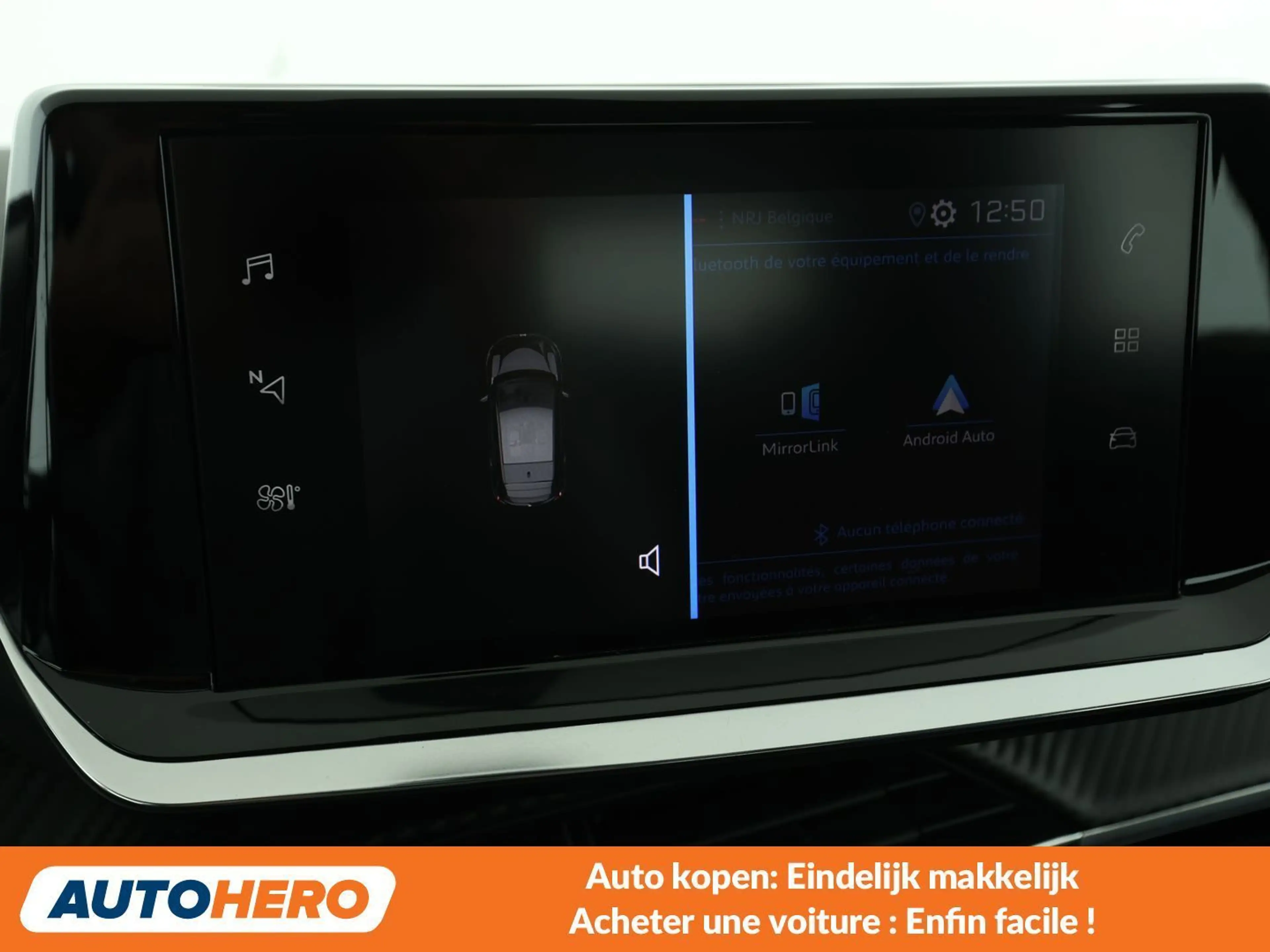 Peugeot 208 1.2 PureTech Active Pack — photo 9