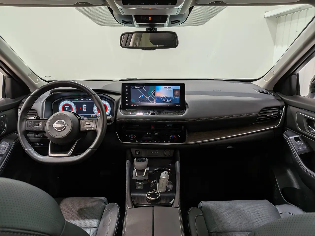 Nissan Rogue fotografie Nissan Rogue