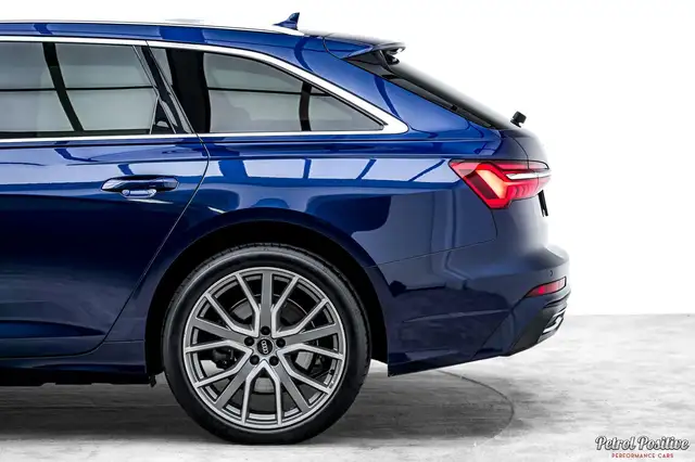 Audi A6 Avant view 25