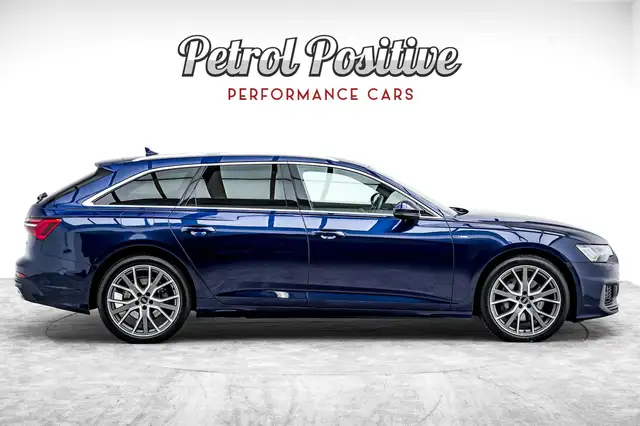 Audi A6 Avant view 11