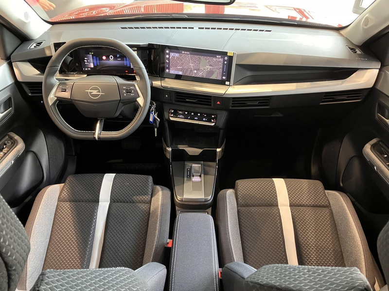 Opel Frontera Electric 83kW GS - SHZ RFK NAVI — photo 7