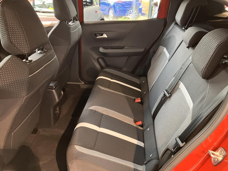 Opel Frontera Electric 83kW GS - SHZ RFK NAVI — photo 13