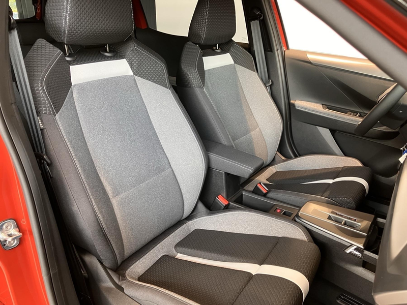Opel Frontera Electric 83kW GS - SHZ RFK NAVI — photo 12