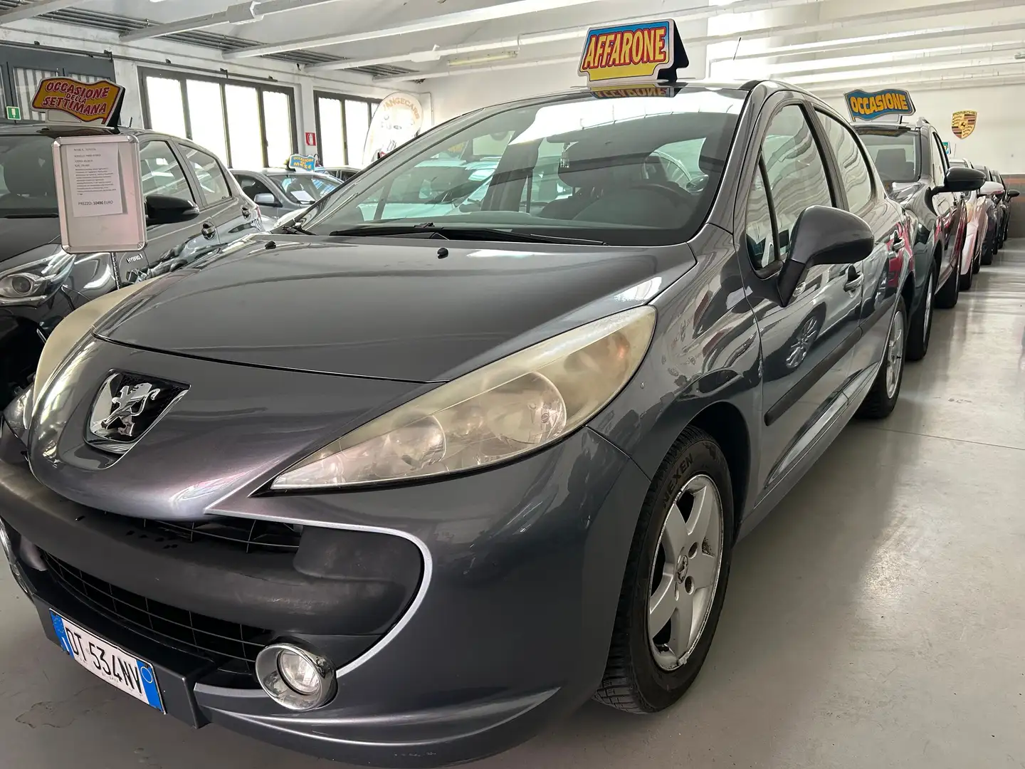 Peugeot 207 207 5p 1.4 vti 16v X-Line c/esp Gris - 2