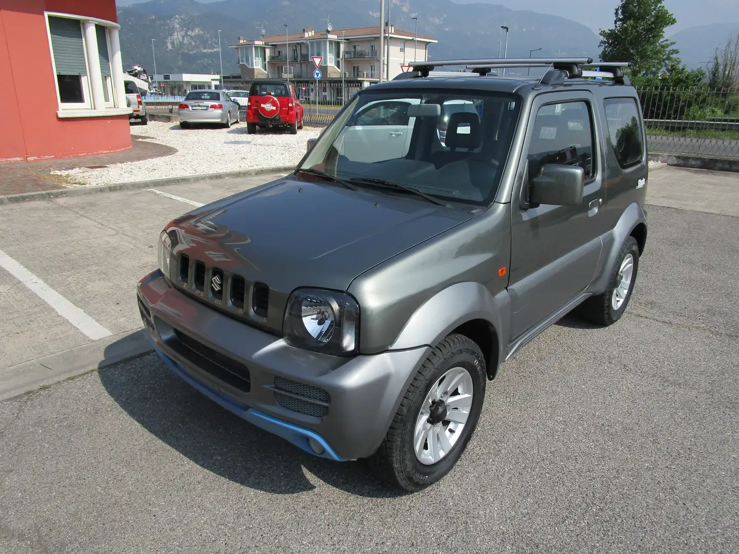 Suzuki Jimny 1.3 16v Style 4WD GancioT/Gomme nuove Grey - 1