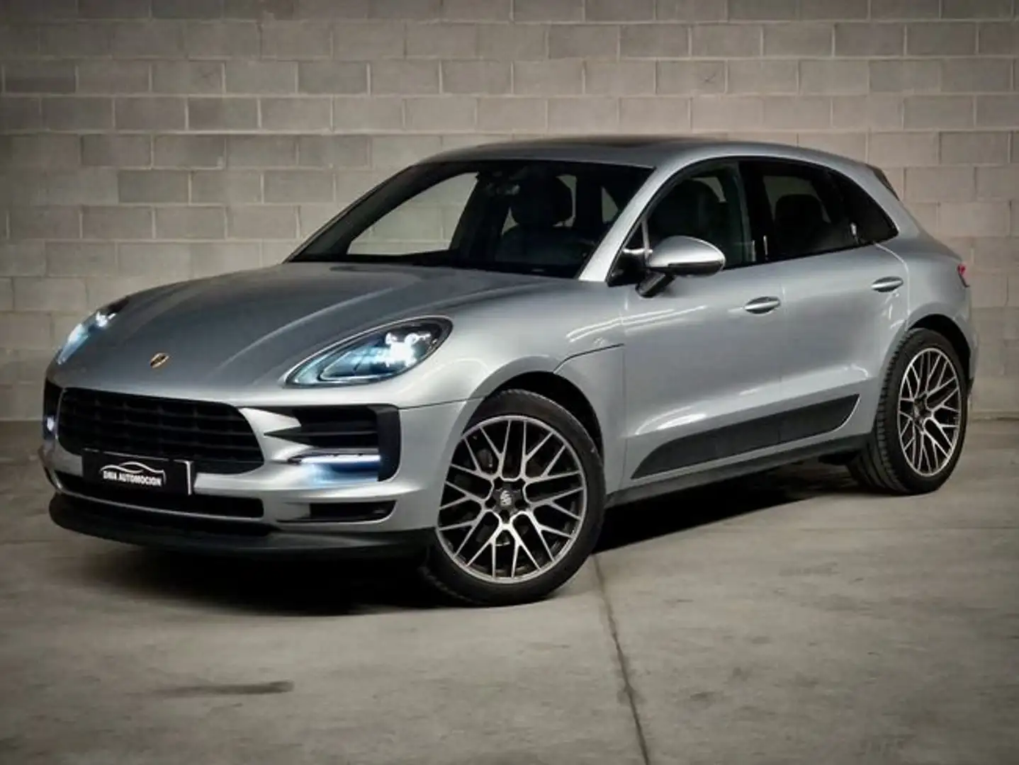 Porsche Macan Todoterreno 245cv Automático de 5 Puertas Plateado - 2