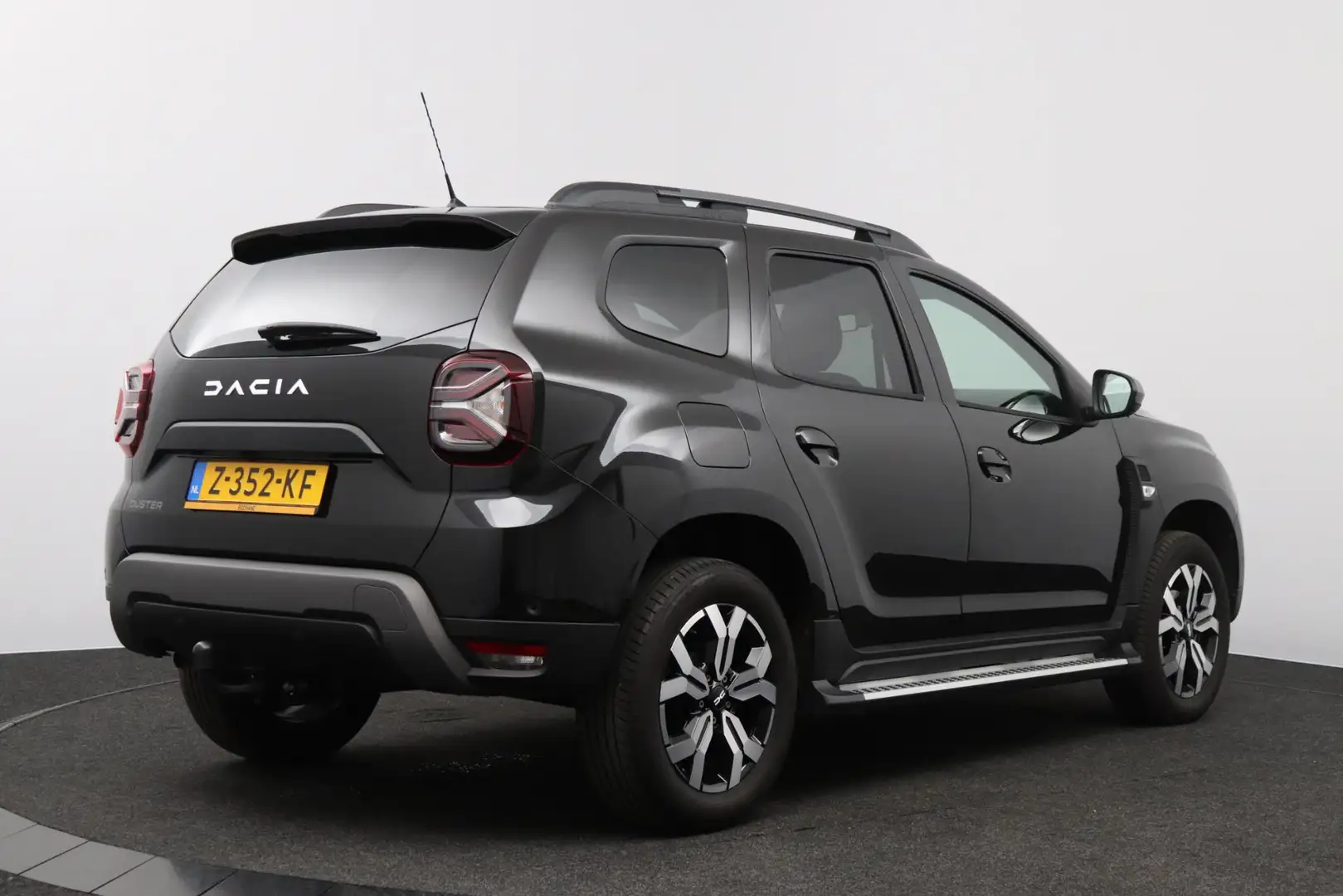 Dacia Duster 1.3 TCe 150 Journey | Automaat | Trekhaak | Camera Schwarz - 2