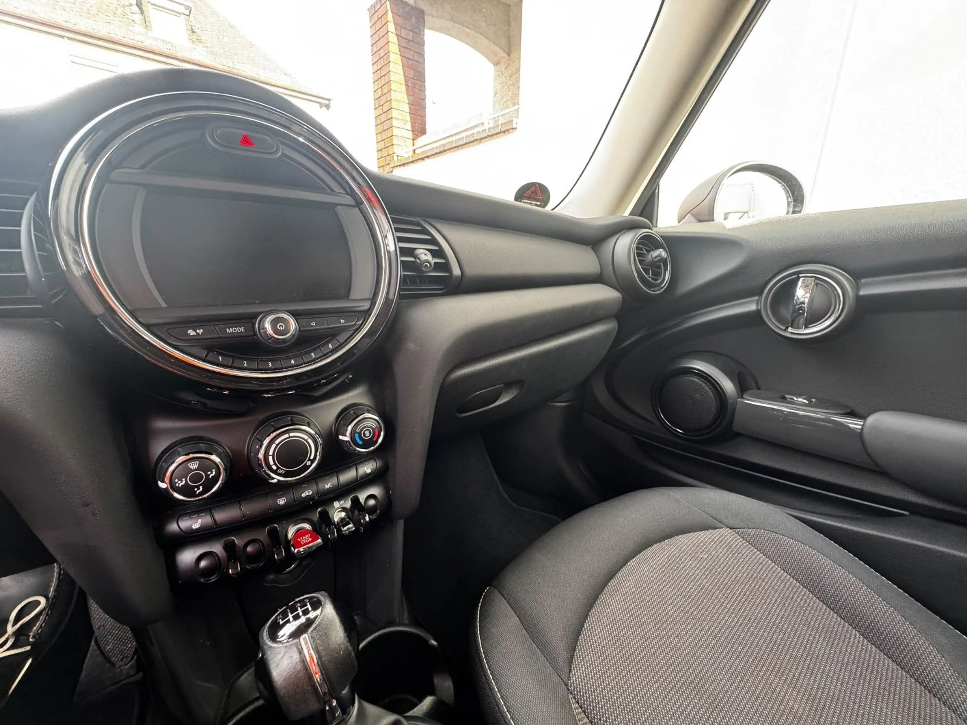 MINI One Mini 3-trg. One First — photo 12