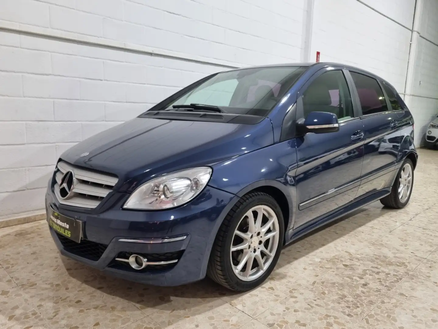 Mercedes-Benz B 180 180CDI BE Blau - 1
