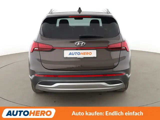 Hyundai Santa Fe view 5