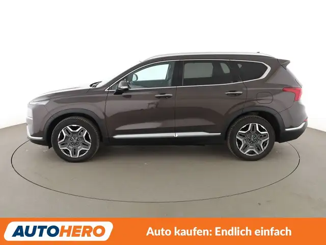 Hyundai Santa Fe view 3