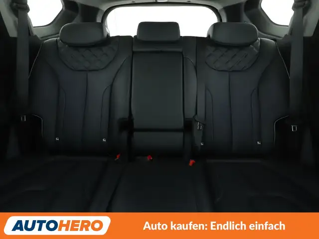 Hyundai Santa Fe view 15
