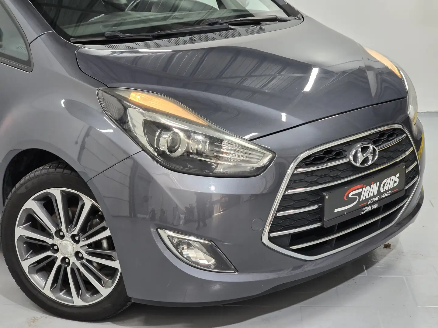 Hyundai iX20 1.6i * 1ier prop * Keyless * Pano * Garantie 12M - 2