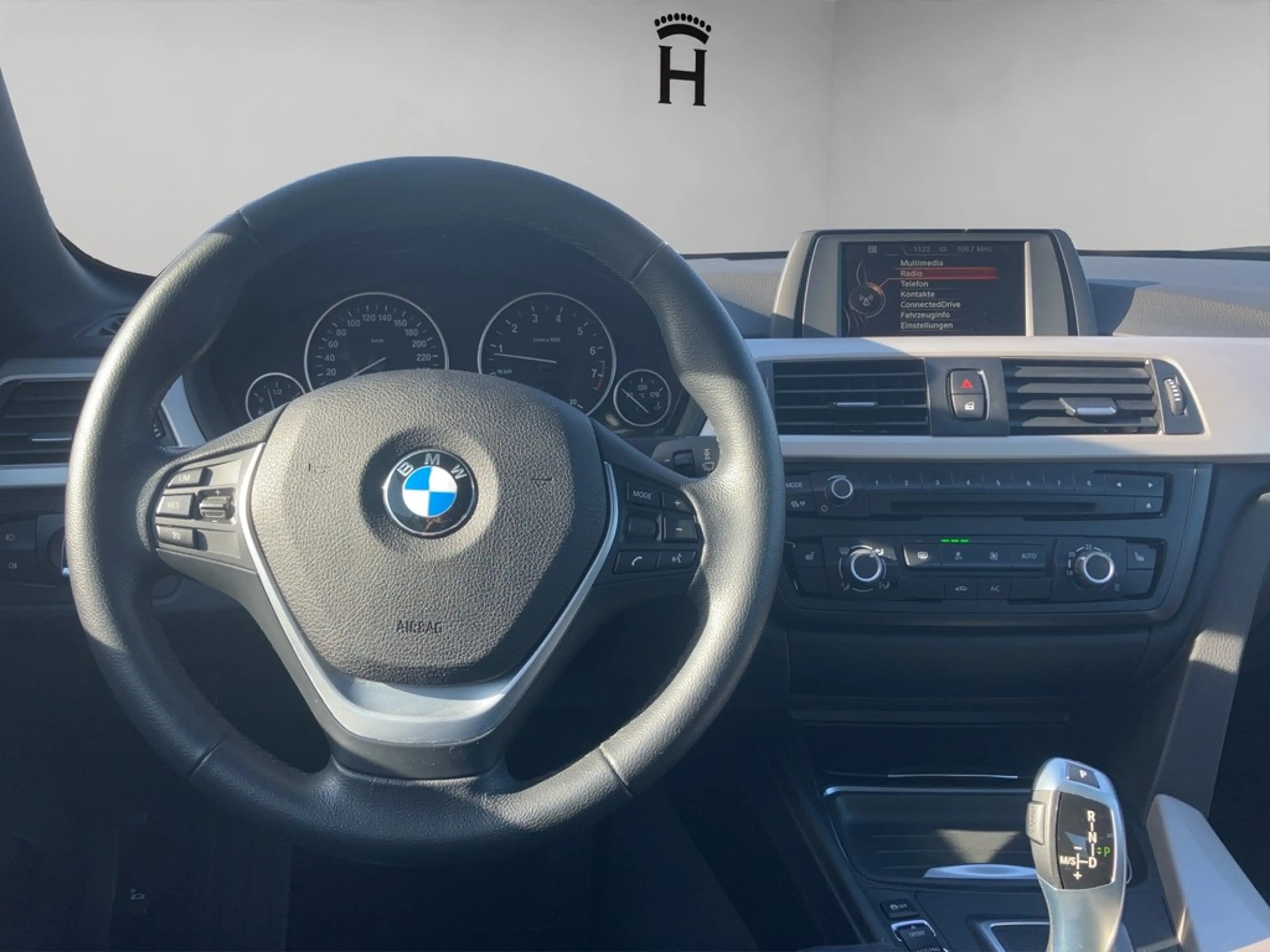 BMW 428 i Cabrio SHZ XEN PDC — photo 13