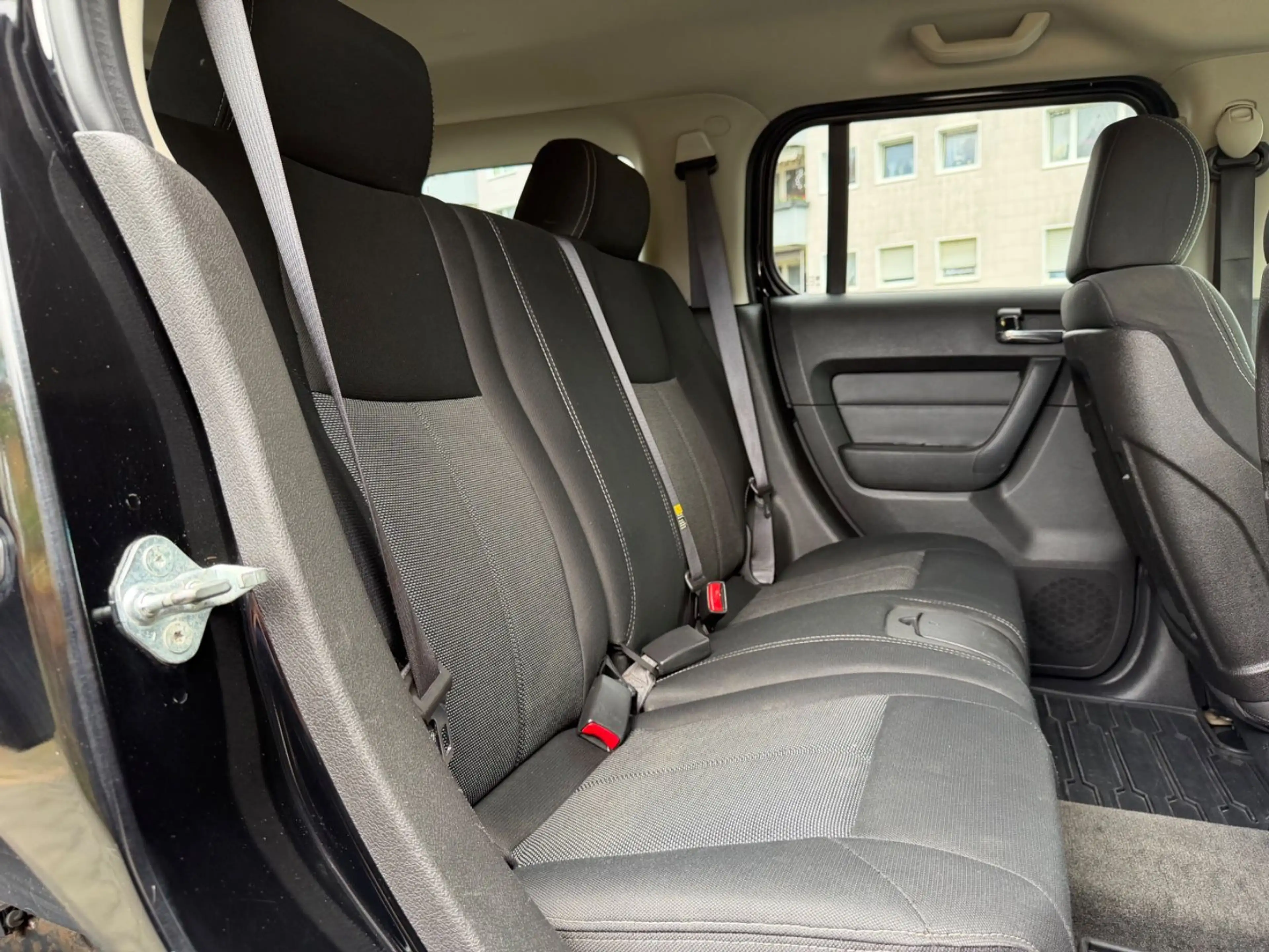 HUMMER H3 /LPG Gasanlage/AHK/Klima — photo 13