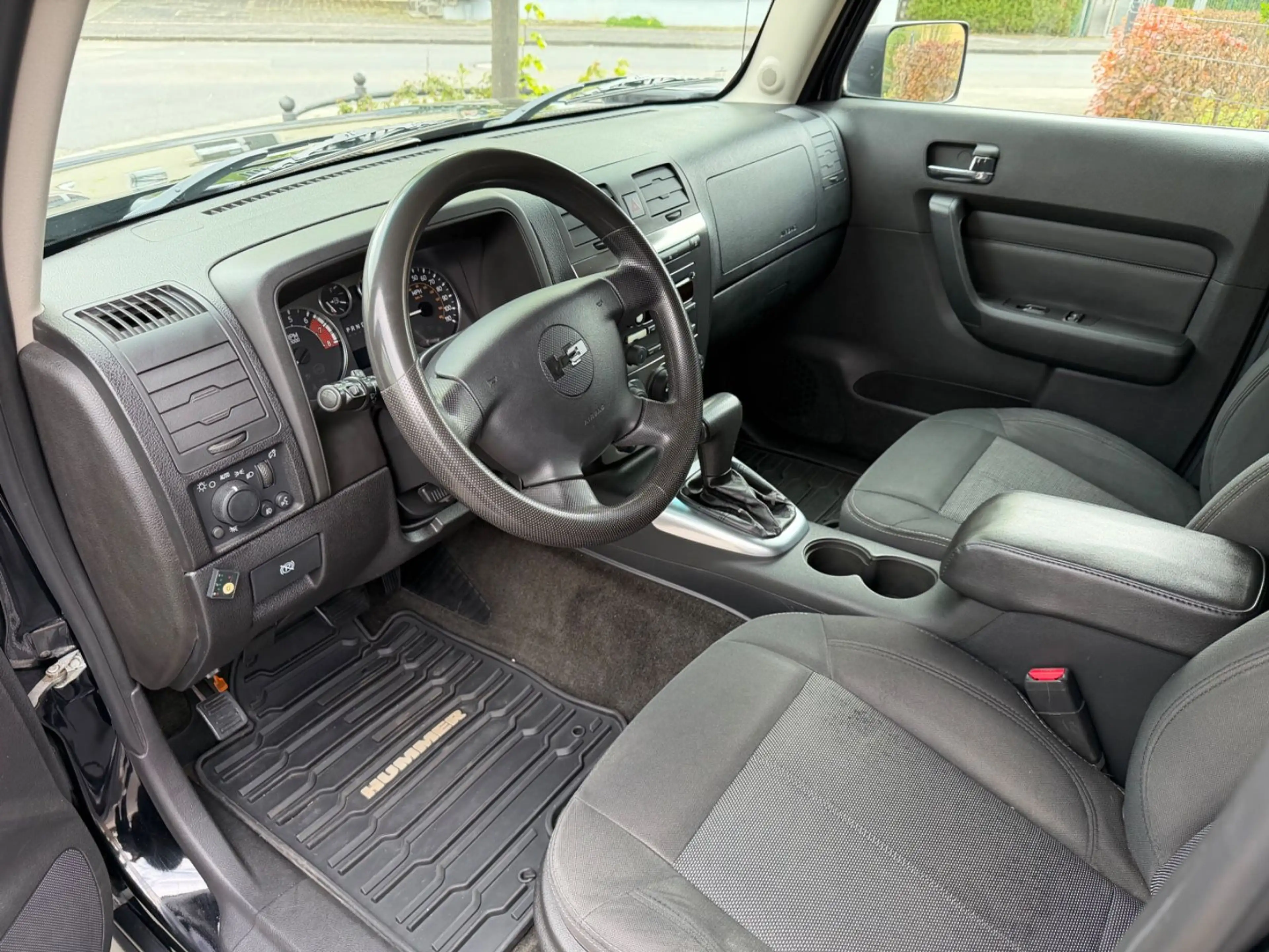 HUMMER H3 /LPG Gasanlage/AHK/Klima — photo 7