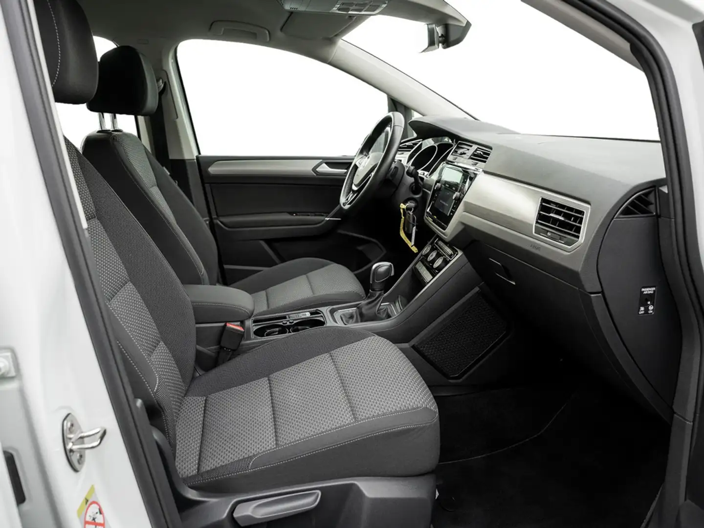 Volkswagen Touran 2.0 TDI Comfortline SHZ NAVI ACC LED Weiß - 2