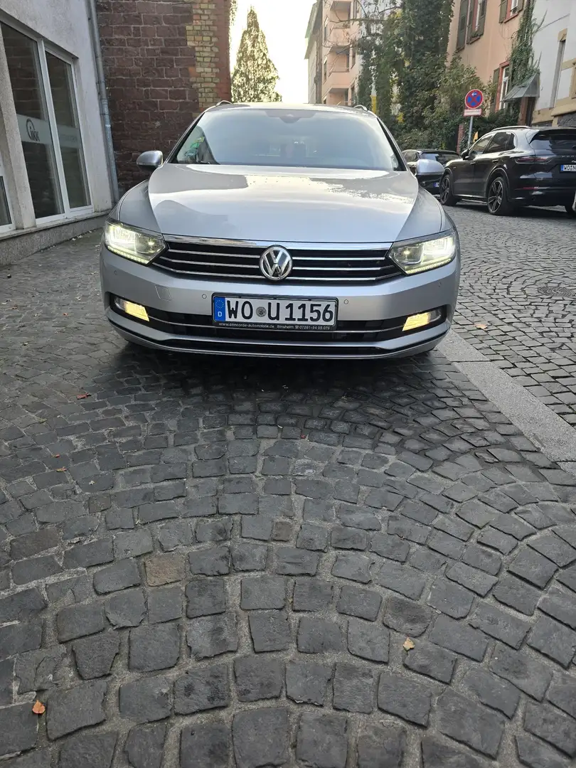 Volkswagen Passat 2.0 TDI SCR (BlueMotion Technology) 4Motion Comfor - 2