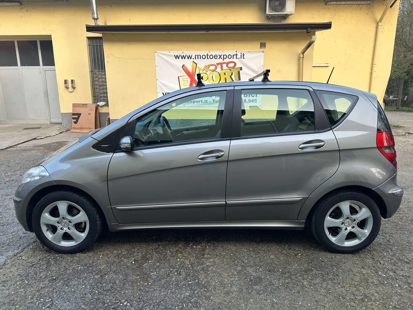 Mercedes-Benz A 150 A 150 Avantgarde Gris - 2