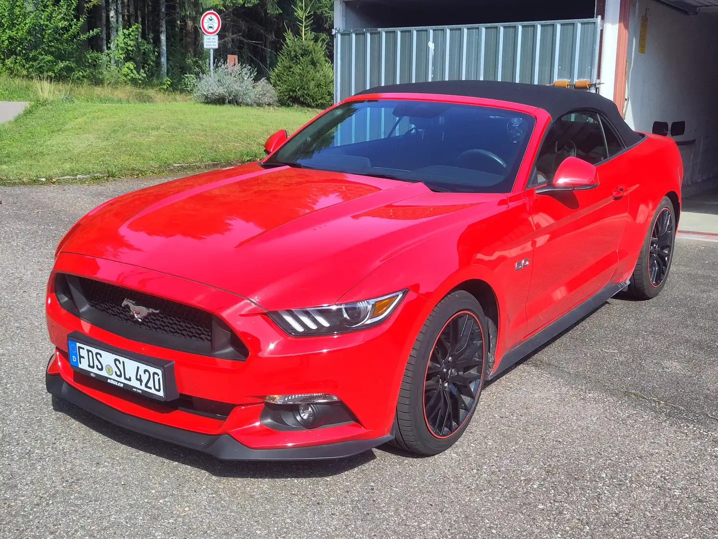 Ford Mustang Mustang Cabrio 5.0 Ti-VCT V8 Aut. GT Rot - 1