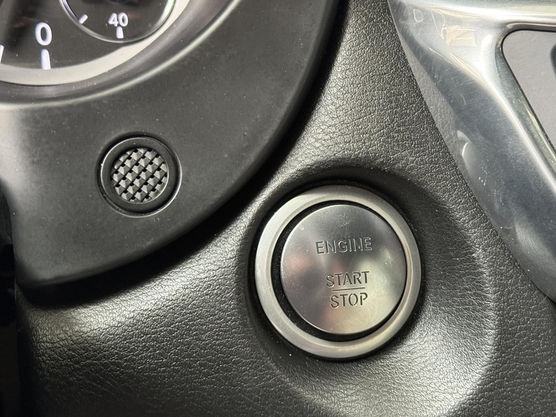 Infiniti Q30 1.6t Premium Tech | Navigatie | 360° Camera | Trek — photo 36