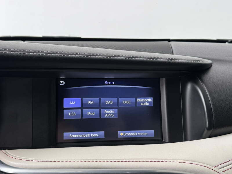 Infiniti Q30 1.6t Premium Tech | Navigatie | 360° Camera | Trek — photo 29