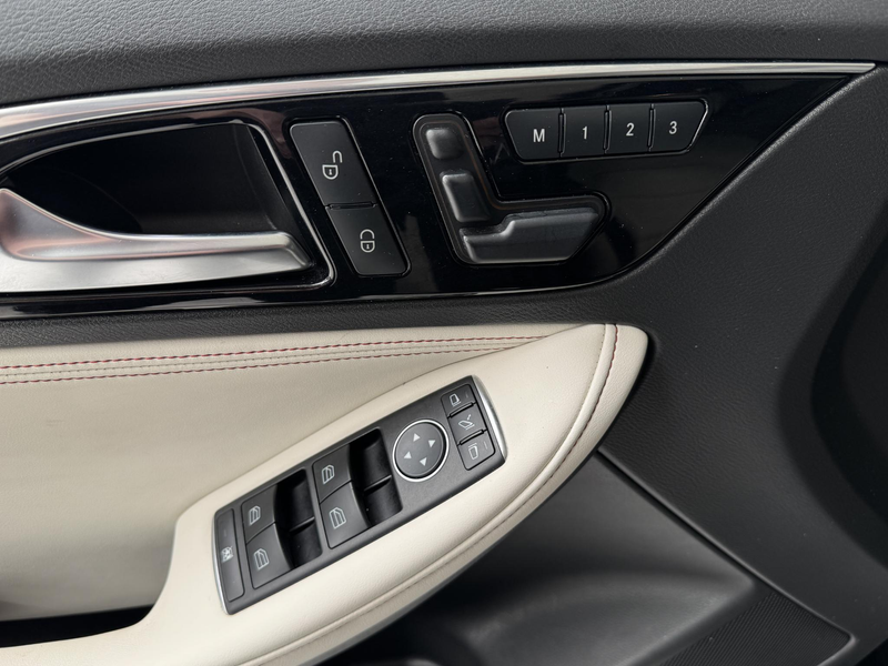 Infiniti Q30 1.6t Premium Tech | Navigatie | 360° Camera | Trek — photo 20