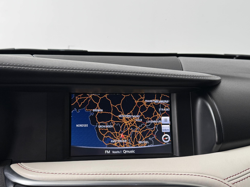 Infiniti Q30 1.6t Premium Tech | Navigatie | 360° Camera | Trek — photo 27
