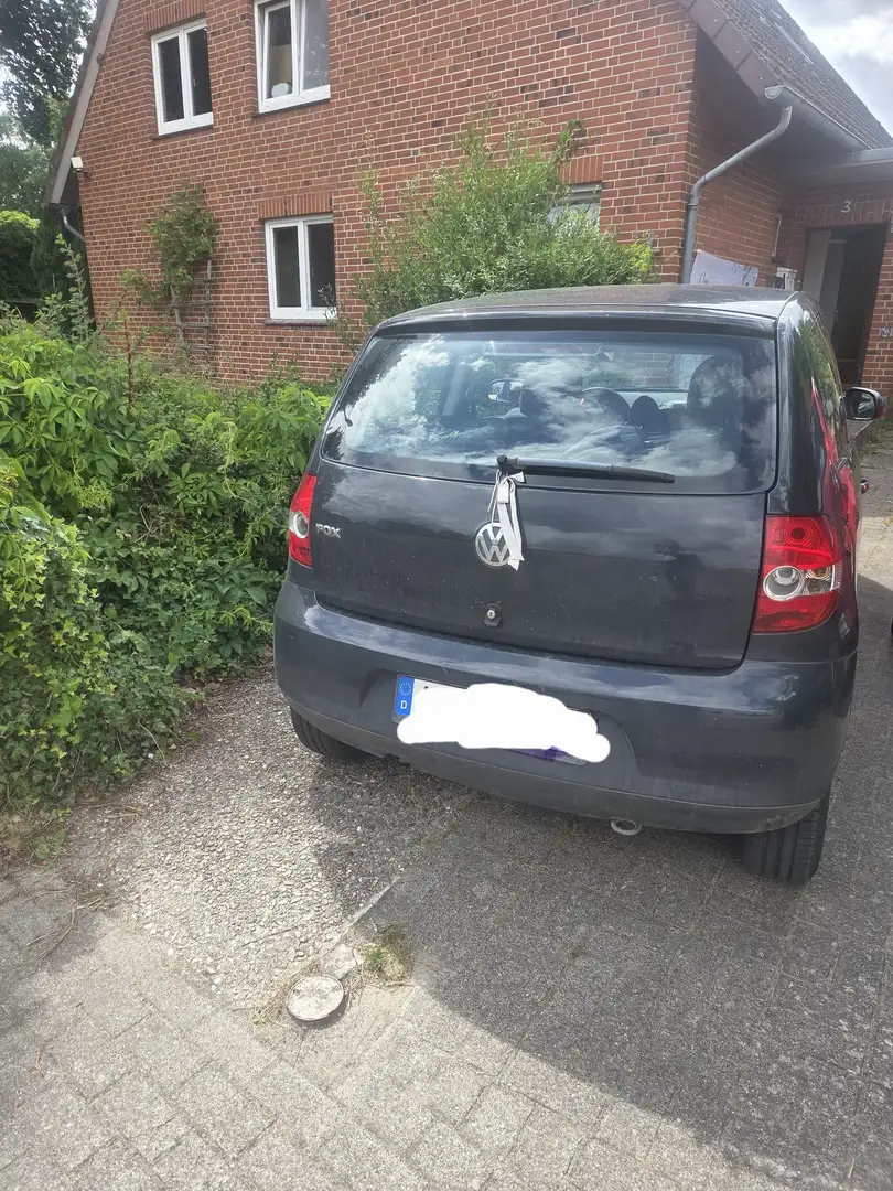 Volkswagen Fox Basis Grau - 2