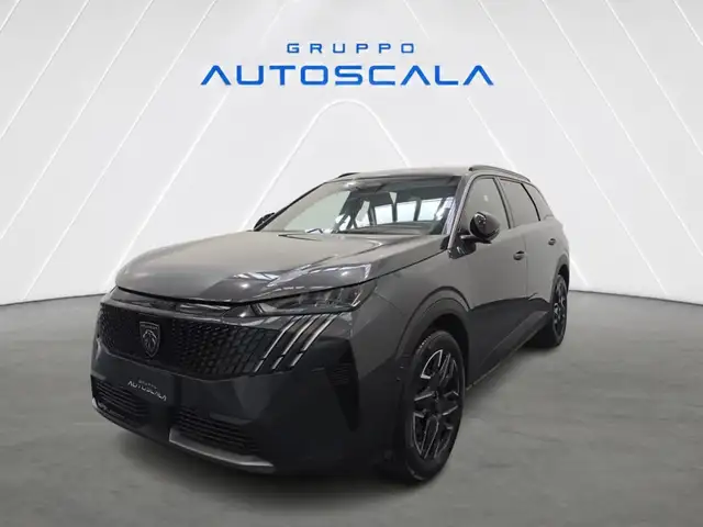 Peugeot 5008 1.2 Hybrid 136cv e-DCS6 Allure