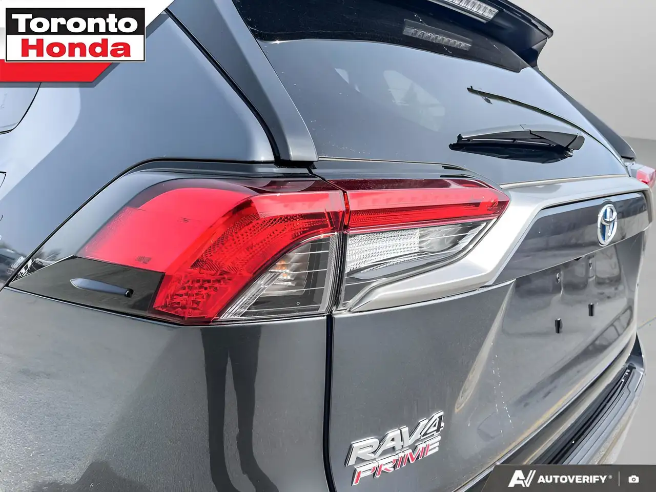Toyota RAV 4 Prime снимка Toyota RAV 4 Prime