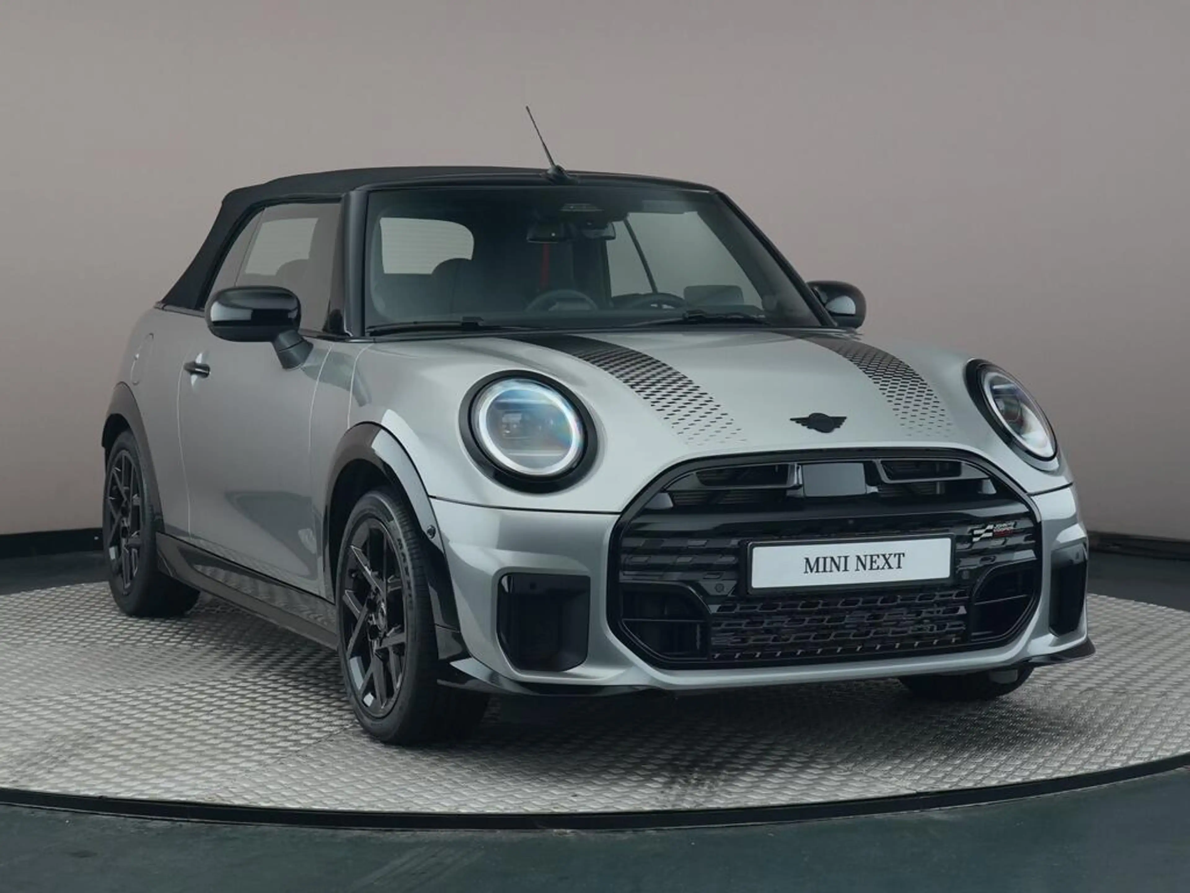MINI Cooper S Cabrio 2.0 John Cooper Works L — photo 3