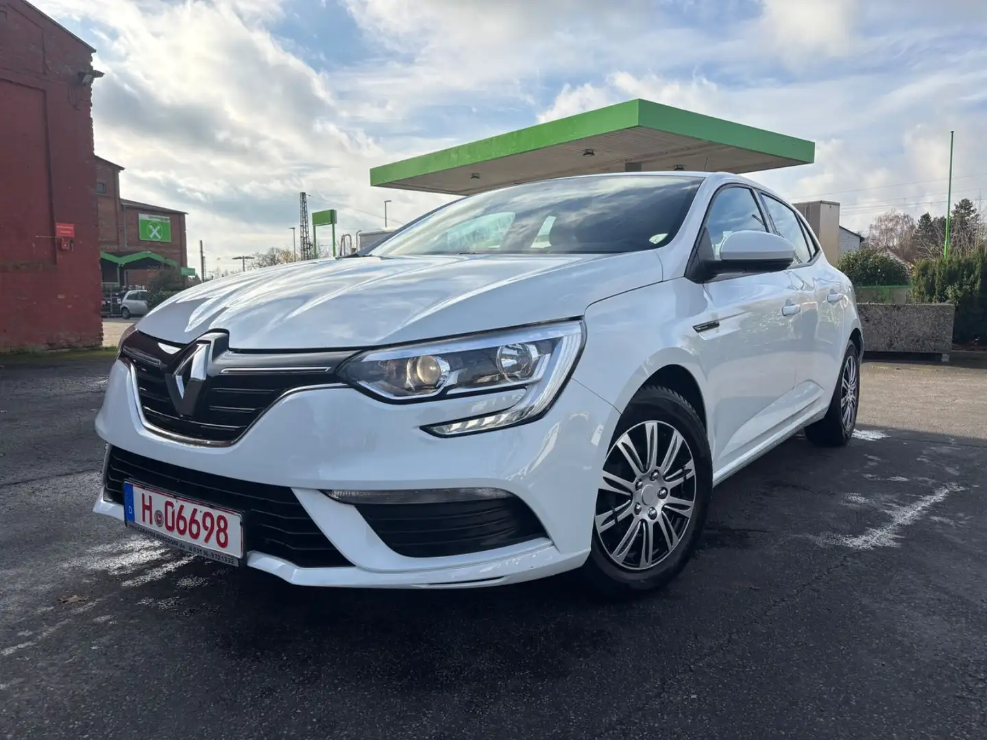 Renault Megane IV Lim. 5-trg. Life*Klimaanlage*6 Gang* Weiß - 1