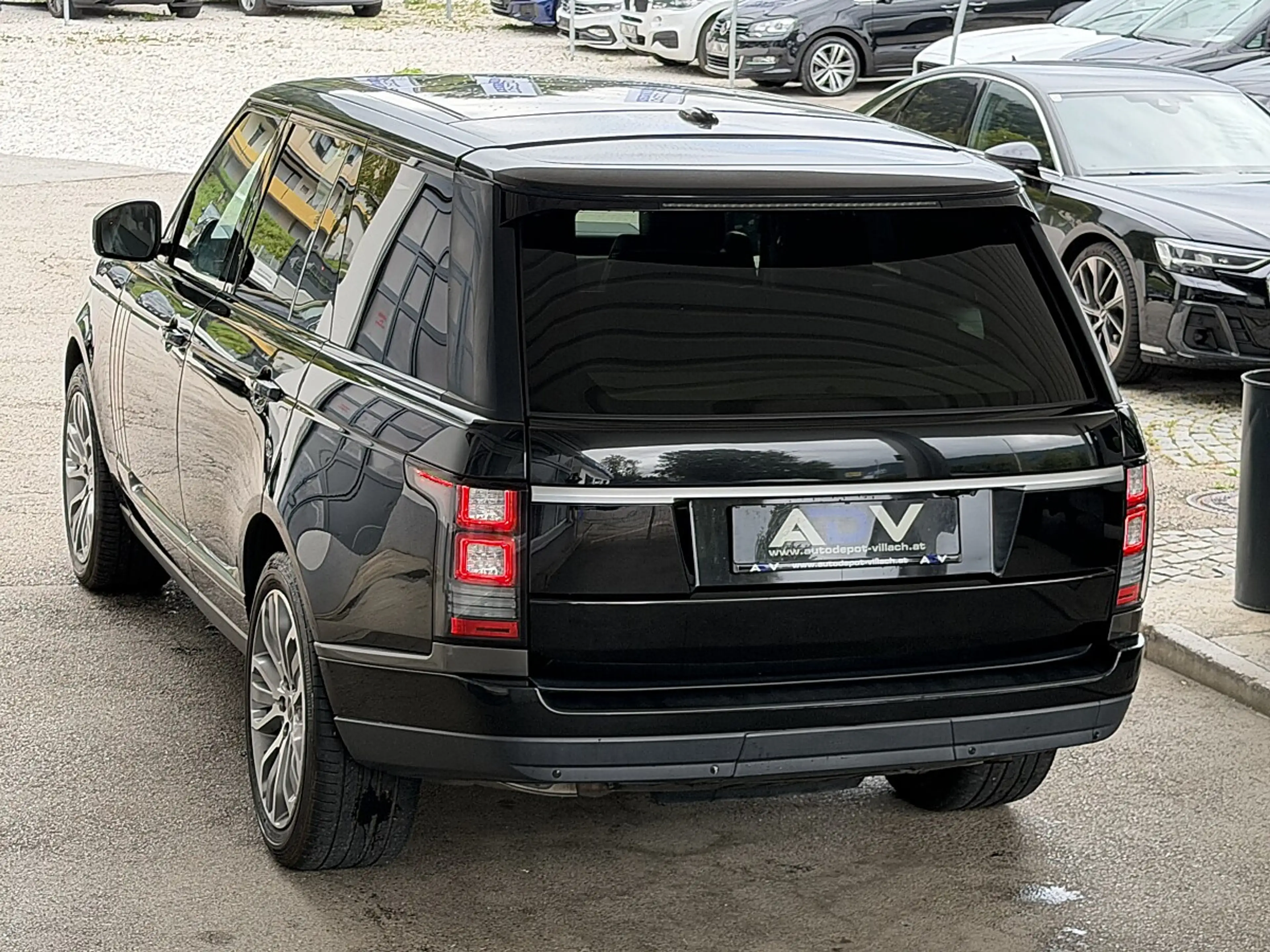 Land Rover Range Rover 4.4 SDV8 Vogue /EURO 6) — photo 8