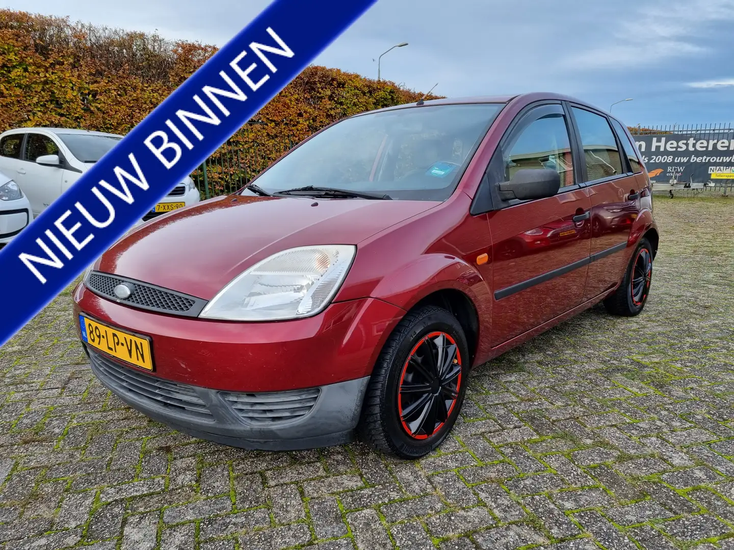Ford Fiesta 1.25-16V Ambiente ✅APK September 2026! Rouge - 1
