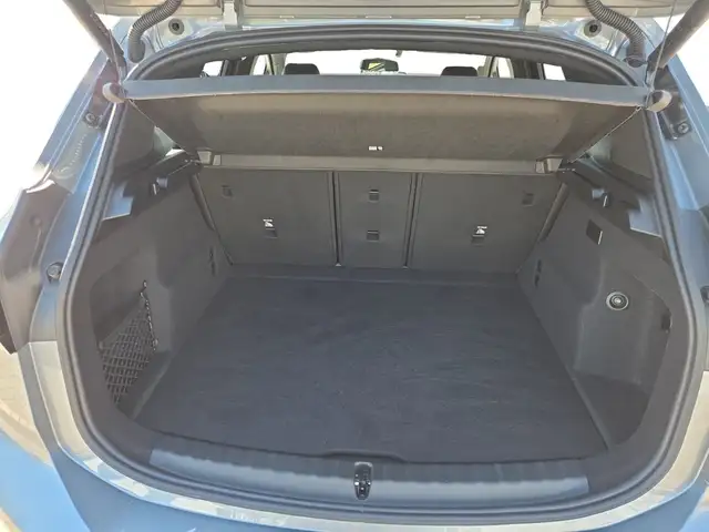 BMW 2 Series view 13