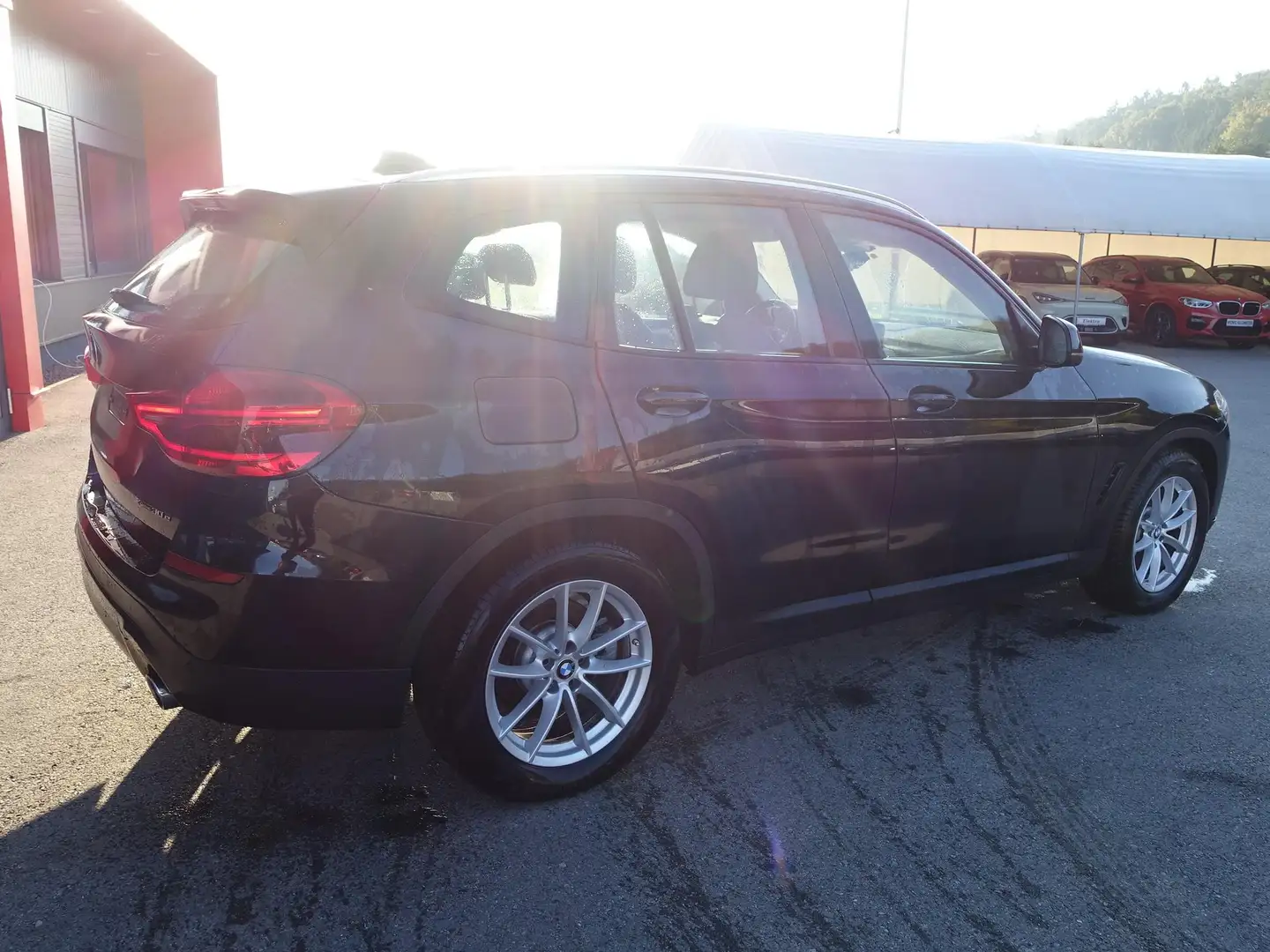 BMW X3 xDrive 30 e Advantage Schwarz - 2
