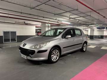 1.6 HDI 110 CONFORT PACK