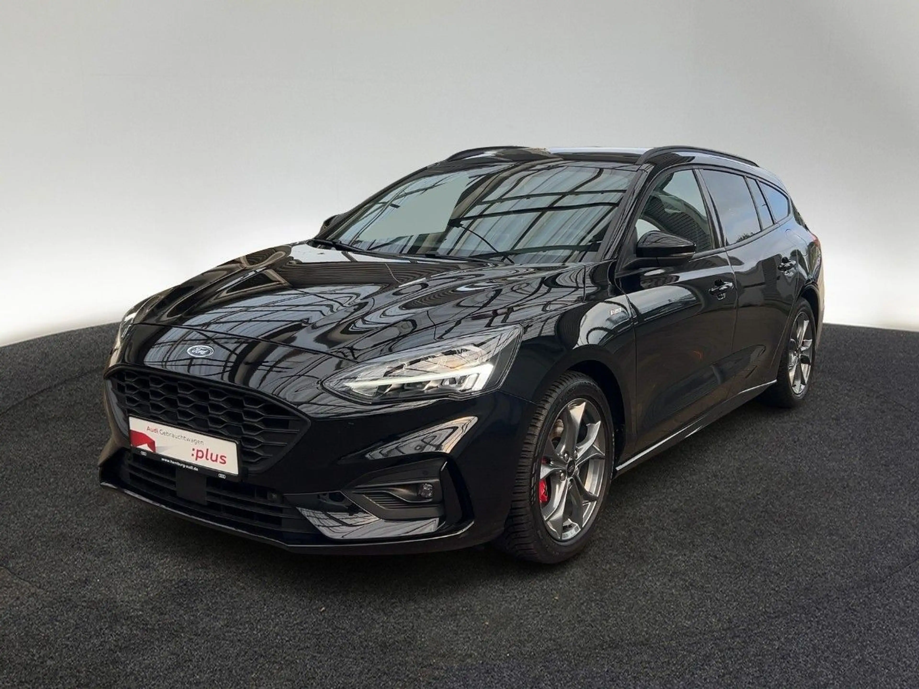 Ford Focus Turnier 1.0 EcoBoost Hybrid ST-Line 6-Gang — photo 2